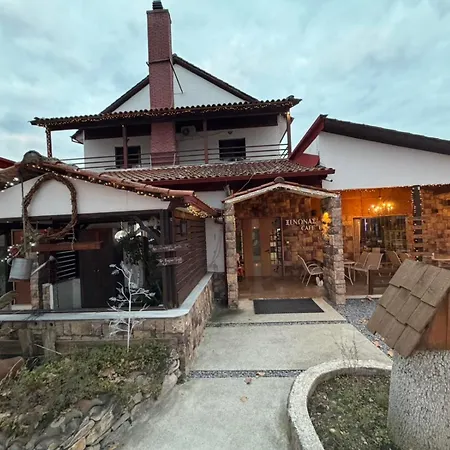 Oasi 5* Káto Loutrákion