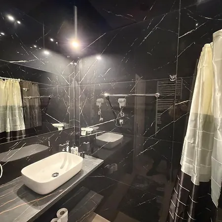 Oasi 5* Káto Loutrákion