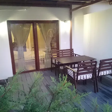 Guest house Oasi Loutraki (Pella)
