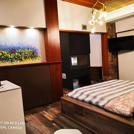 Oasi 5* Loutraki (Pella)