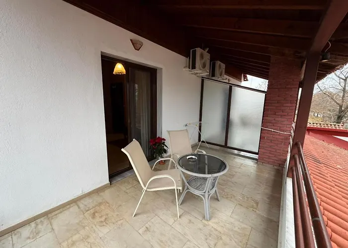 Oasi Pensionat Káto Loutrákion